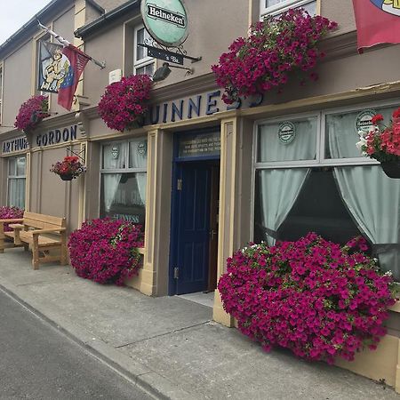 Gordon'S Guesthouse Loughrea ภายนอก รูปภาพ