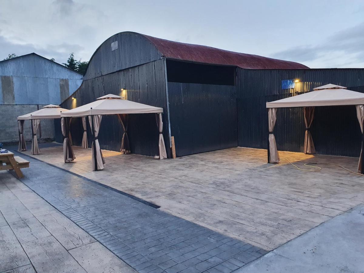Gordon'S Guesthouse Loughrea ภายนอก รูปภาพ